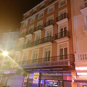 2* Hotel Du Rocher